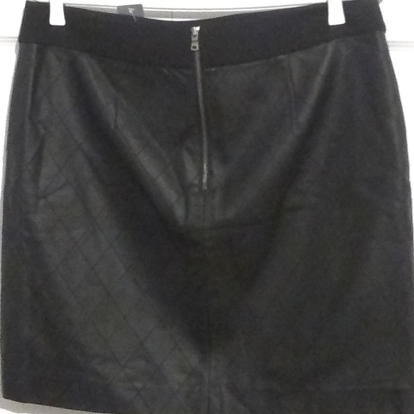 Ann Taylor Mini Skirt - Picture 3 of 4